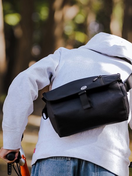 Сумка Qminica EMB-007A