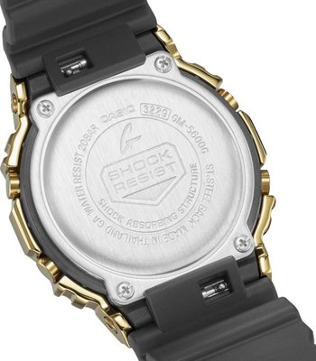 Часы наручные мужские Casio GM-5600UG-9E