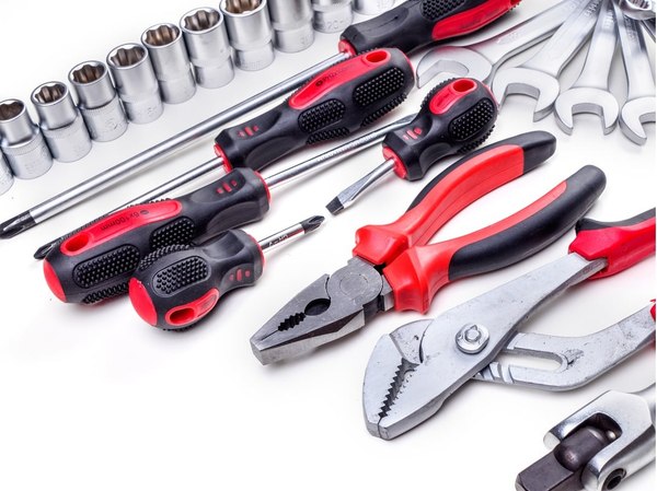 Универсальный набор инструментов Сервис Ключ 11045