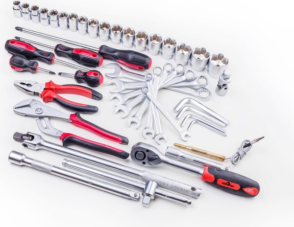 Универсальный набор инструментов Сервис Ключ 11045