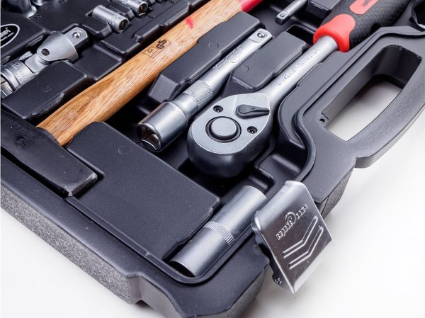 Универсальный набор инструментов Сервис Ключ 11056