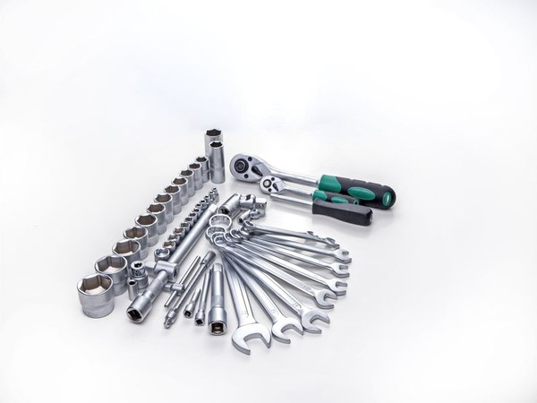 Универсальный набор инструментов Сервис Ключ 71082