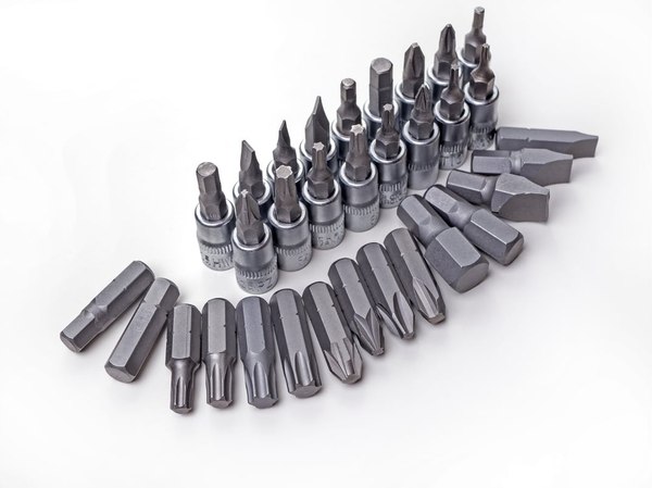 Универсальный набор инструментов Сервис Ключ 71082