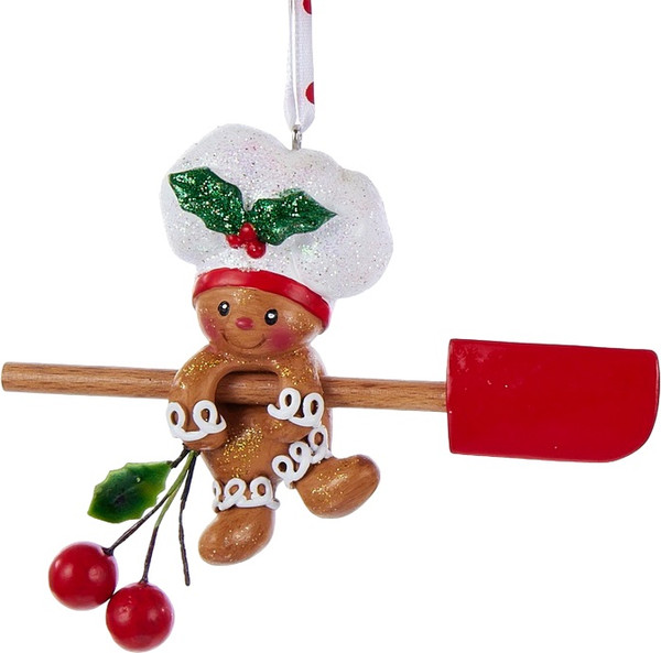 Елочная игрушка Kurt S. Adler Christmas 2024. Пряничный человечек с лопаткой / H5024_2 - фото