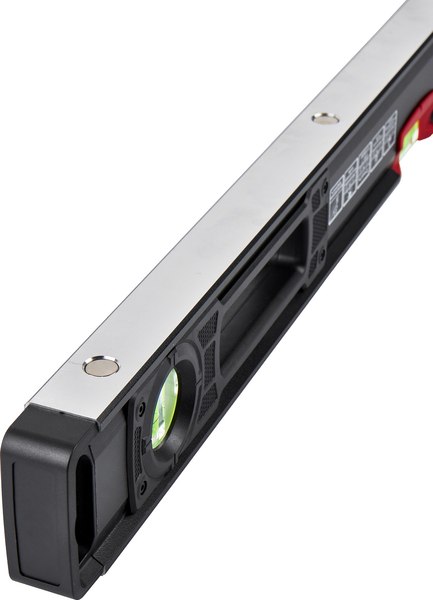 Уровень строительный Elitech 80см / 207200