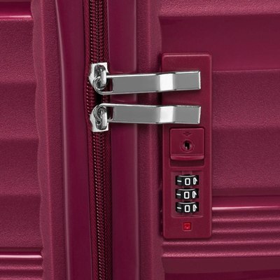 Чемодан на колесах Peterson PTN WA06-L