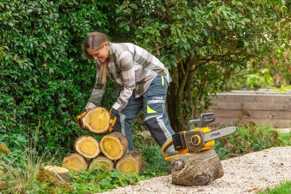 Электропила цепная Stiga CS 300e (273404501/ST1)