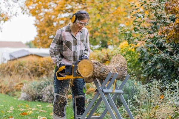 Электропила цепная Stiga CS 300e (273404501/ST1)