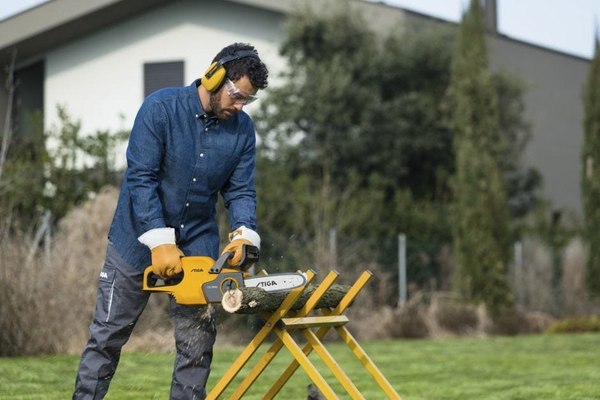 Электропила цепная Stiga CS 100e / 271404101/ST1