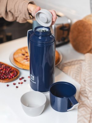 Термос для напитков Арктика 1010-1700-BL