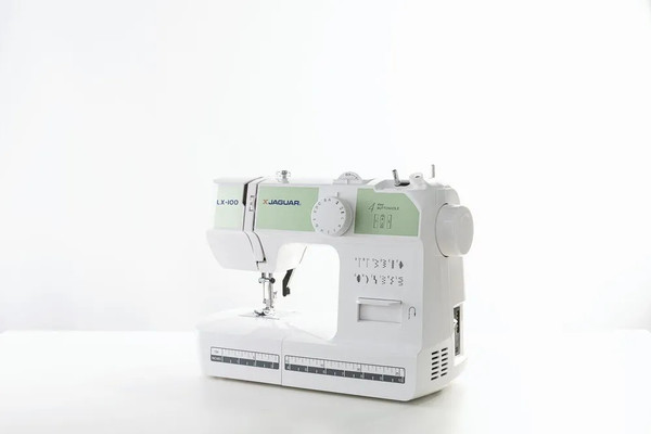 Швейная машина Jaguar LX-100