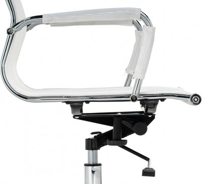 Кресло офисное Woodville Reus