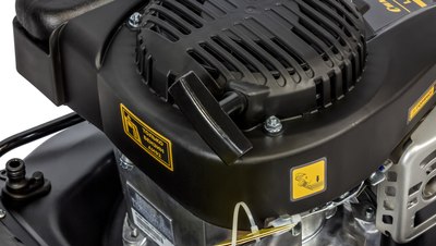 Газонокосилка бензиновая Champion LM4222