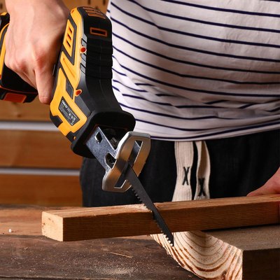 Сабельная пила Deko DKRS20-Li / 083-1059