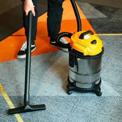 Профессиональный пылесос Deko DKVC-1400-15S / 083-1061