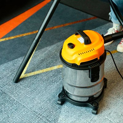 Профессиональный пылесос Deko DKVC-1400-15S / 083-1061