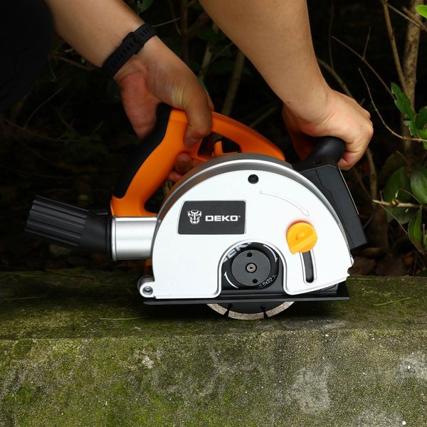 Штроборез Deko DKWC1800W / 083-1098