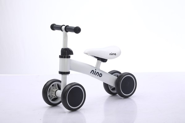 Беговел NINO 1977