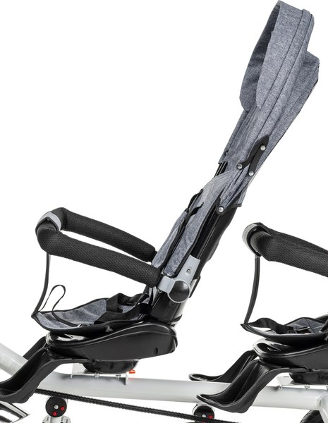 Трехколесный велосипед с ручкой NINO Двухместный