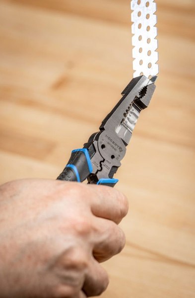 Плоскогубцы Hoegert HT1P240