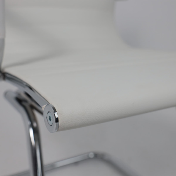 Стул офисный AksHome Dune