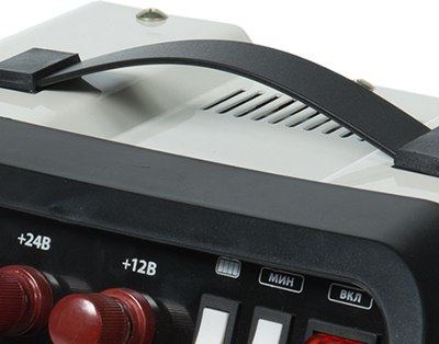 Пуско-зарядное устройство Brait BC-60S