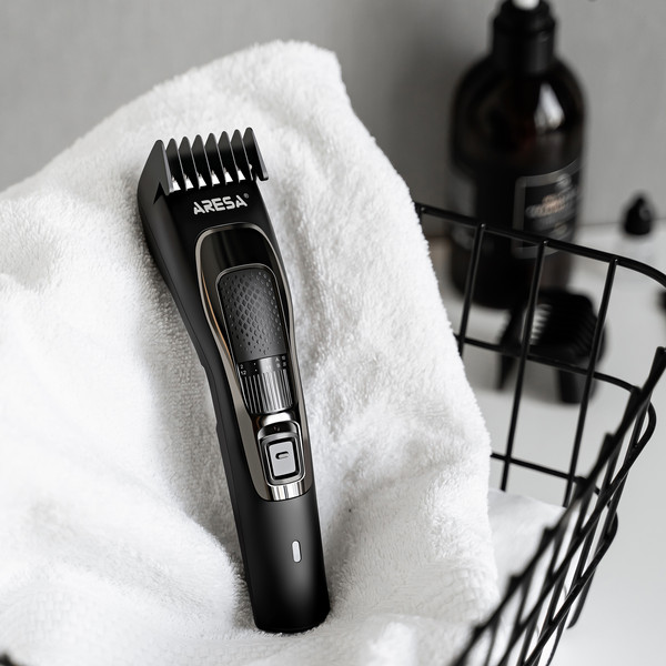 Машинка для стрижки волос Aresa AR-2252