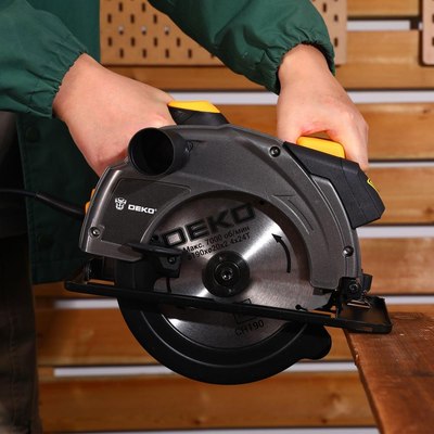 Дисковая пила Deko CS1800-D / 083-1101