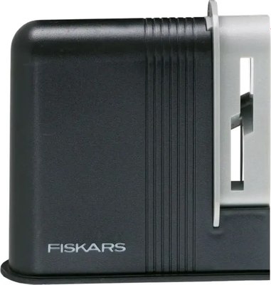 Ножеточка механическая Fiskars Clip-Sharp 1000812  - фото