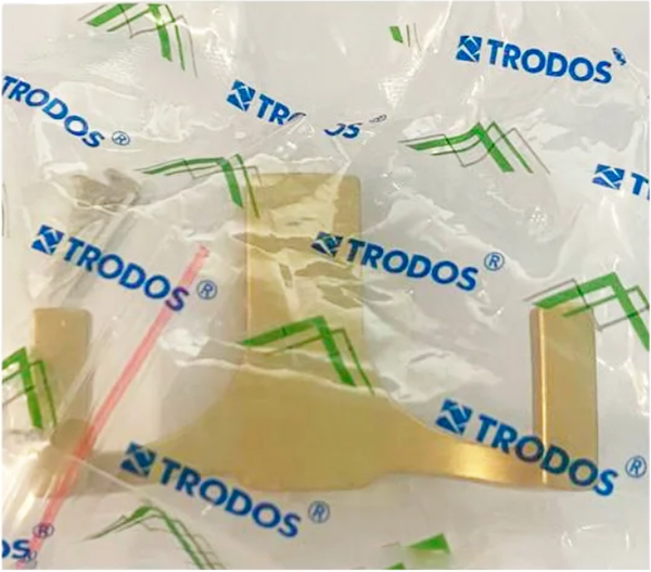 Крючок для одежды Trodos ZY-146B 2-рожковый сплав ЦАМ