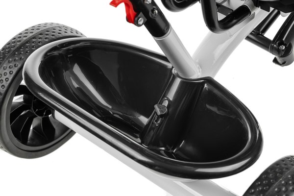 Трехколесный велосипед с ручкой NINO 818