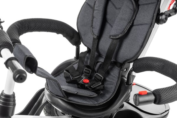 Трехколесный велосипед с ручкой NINO 6688