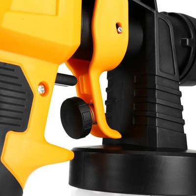 Краскопульт электрический Deko SG550DK / 083-1131