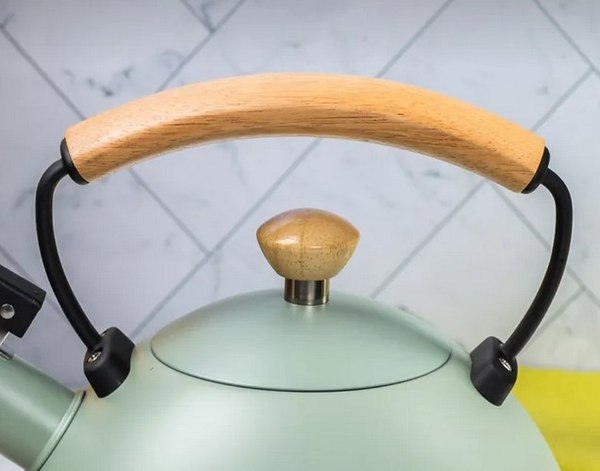 Чайник со свистком Attribute Scandinavia ASK047