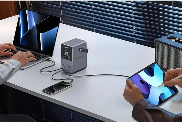 Портативное зарядное устройство Ugreen PB770 / 25286