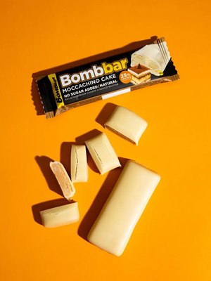 Набор протеиновых батончиков Bombbar Торт моккачино