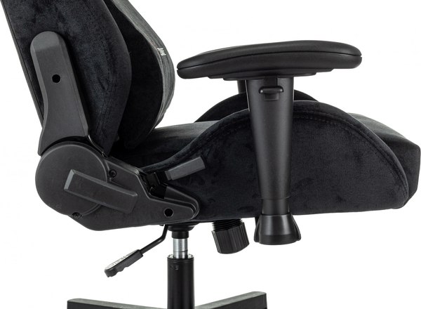 Кресло геймерское Бюрократ Zombie Ghost Fabric (черный Light-20)