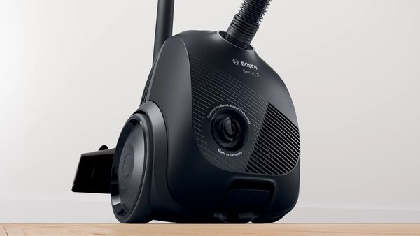 Пылесос Bosch BGBS2LB1 (черный)