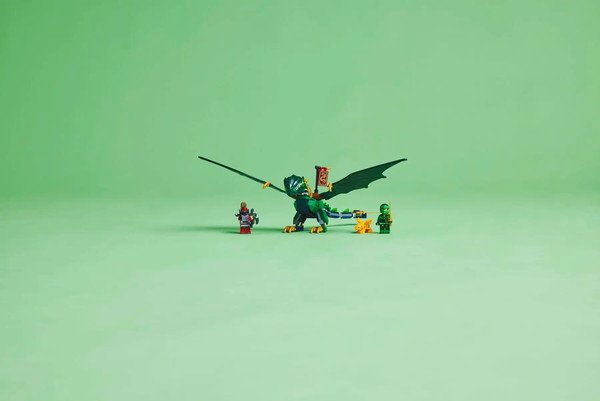 Конструктор Lego Ninjago Зеленый лесной дракон Ллойда 71829