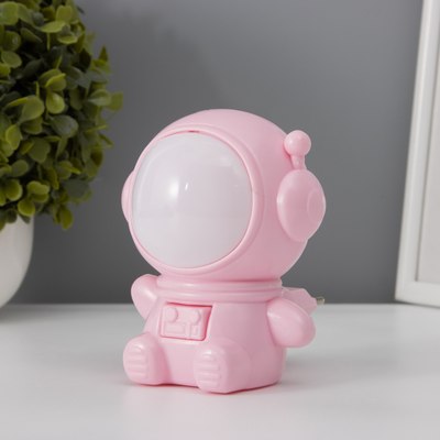 Ночник Risalux Приветливый космонавт 10771728