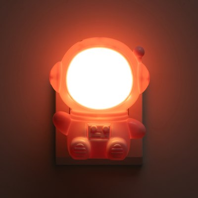 Ночник Risalux Приветливый космонавт 10771728