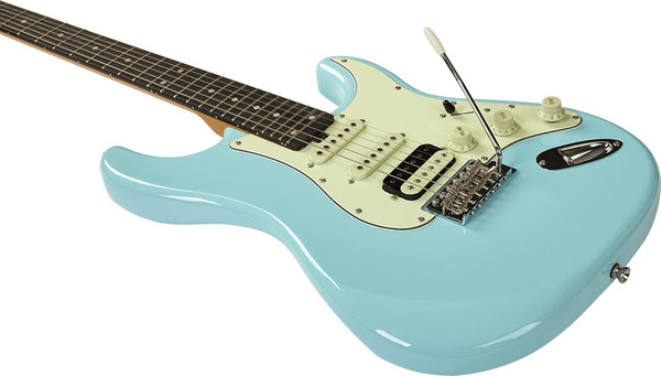 Электрогитара Eko Aire V-NOS Daphne Blue