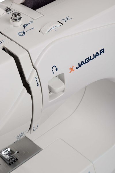 Швейная машина Jaguar FS 6200