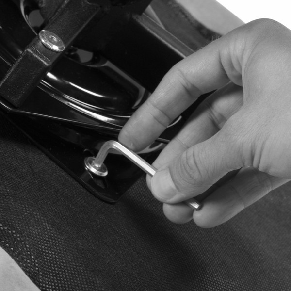 Стул Woodville Окленд поворотный