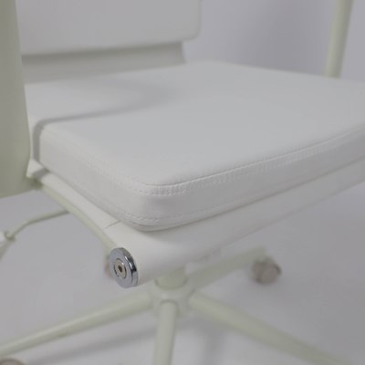 Кресло офисное AksHome Indigo