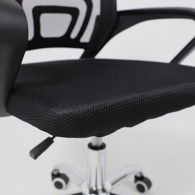 Кресло офисное AksHome Ricci 696