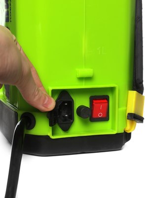 Опрыскиватель аккумуляторный ВИТЯЗЬ АО-10-4