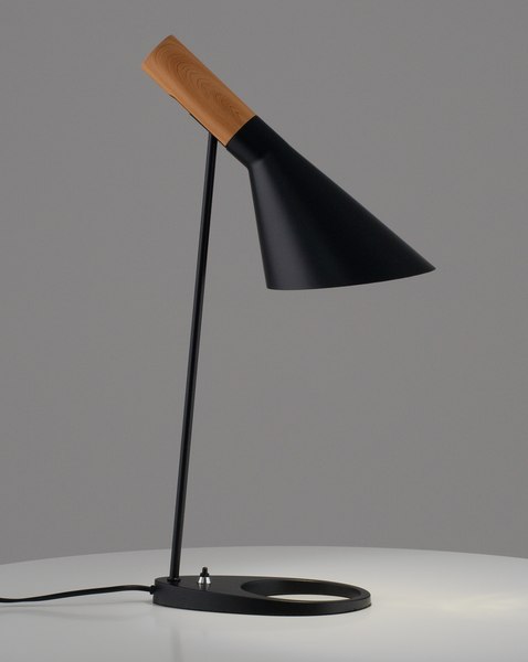 Настольная лампа Moderli Turin / V11333-1T