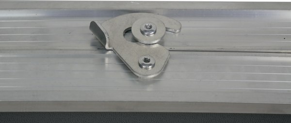 Стол складной СИБТЕРМО 01010714 (средний)