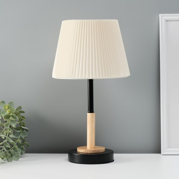 Прикроватная лампа Risalux Дипломат 10689408